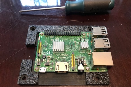 RASBERRY PI MOUNTING PLATE