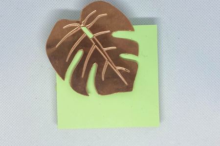 BRASS LEAF BOOKMARK