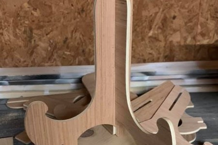 INTERLOCKING DISPLAY STAND