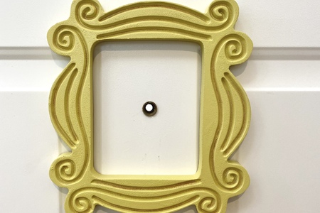 FRIENDS THEMED FRAME