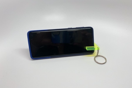 KEY CHAIN PHONE HOLDER