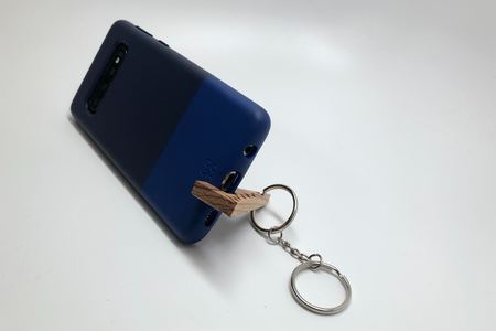 PHONE HOLDER KEY CHAIN