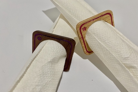 NAPKIN RINGS
