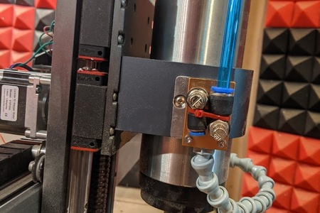 80 MM SPINDLE MOUNT MIST/AIR ADAPTER