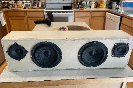 BOOM BOX
