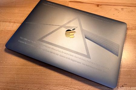 MACBOOK AIR ENGRAVING