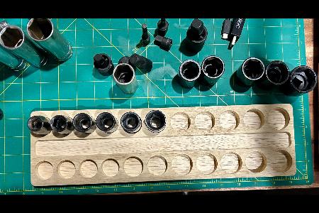 SOCKET TOOL TRAY WITH EXTENSIONS STORAGE