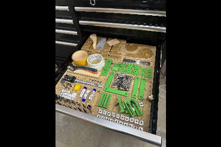 CNC TOOL AND ACCESSORY TRAY