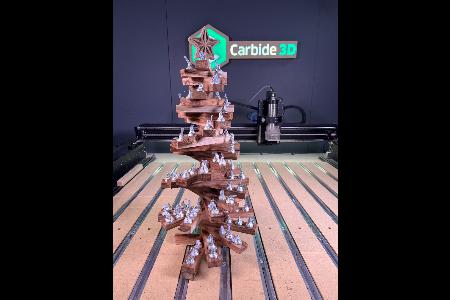 CEDAR KISSMAS TREE